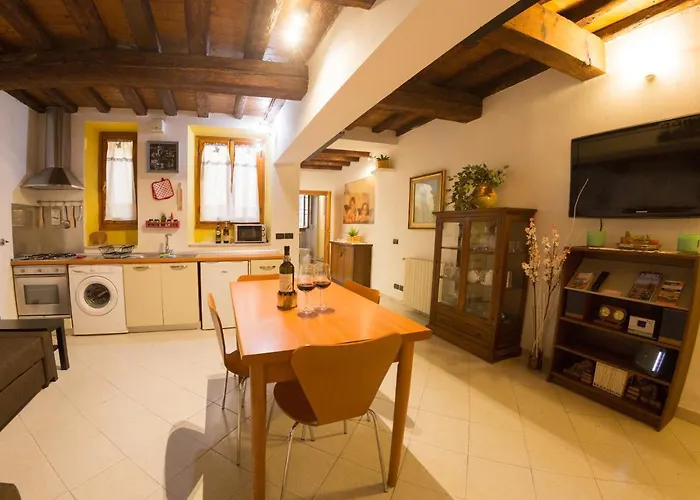 Апартаменты San Frediano District -